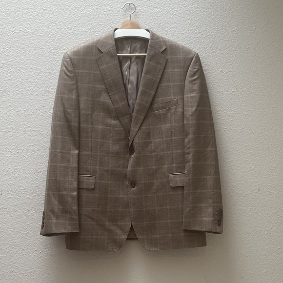 Saks 5th Avenue - Tan Windowpane Suit Jacket / Sport Coat - 46R Slim Fit